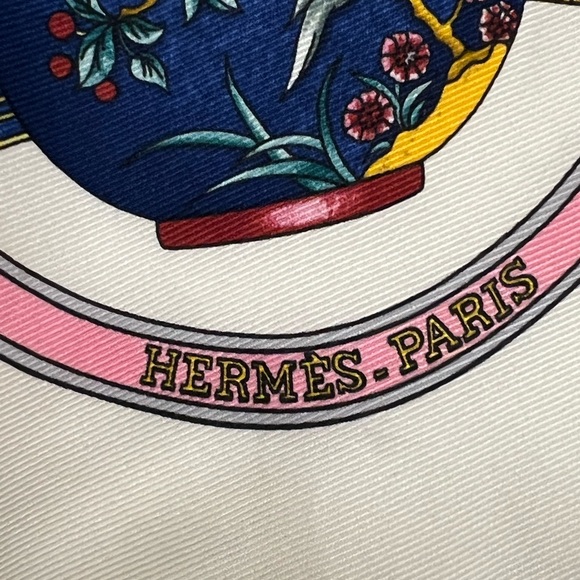 Hermes Silk scarf - Picture 2 of 5